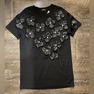 New - Akira flower power tshirt - Black - Size -Small